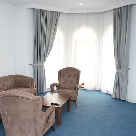 Maricel Astara Resort Hotel Ngoại thất bức ảnh