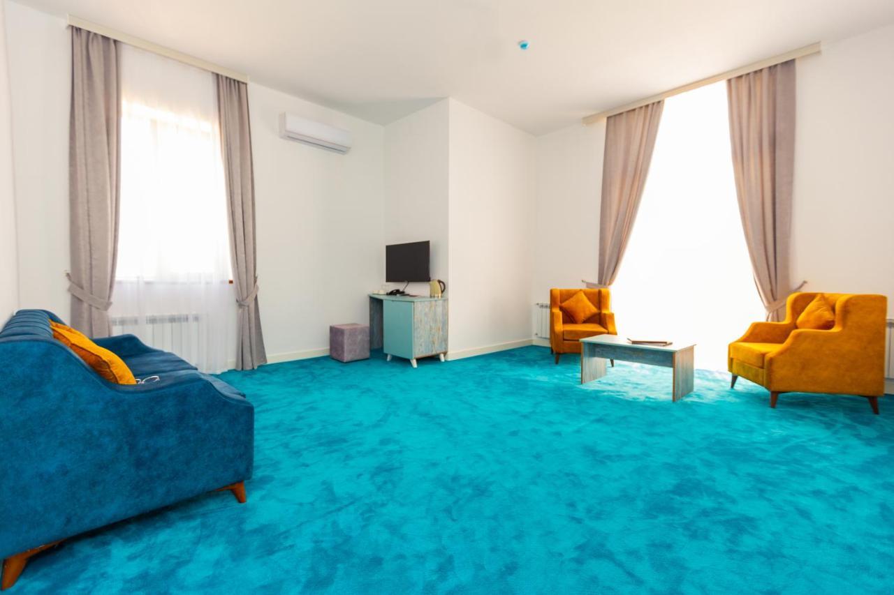 Maricel Astara Resort Hotel Ngoại thất bức ảnh