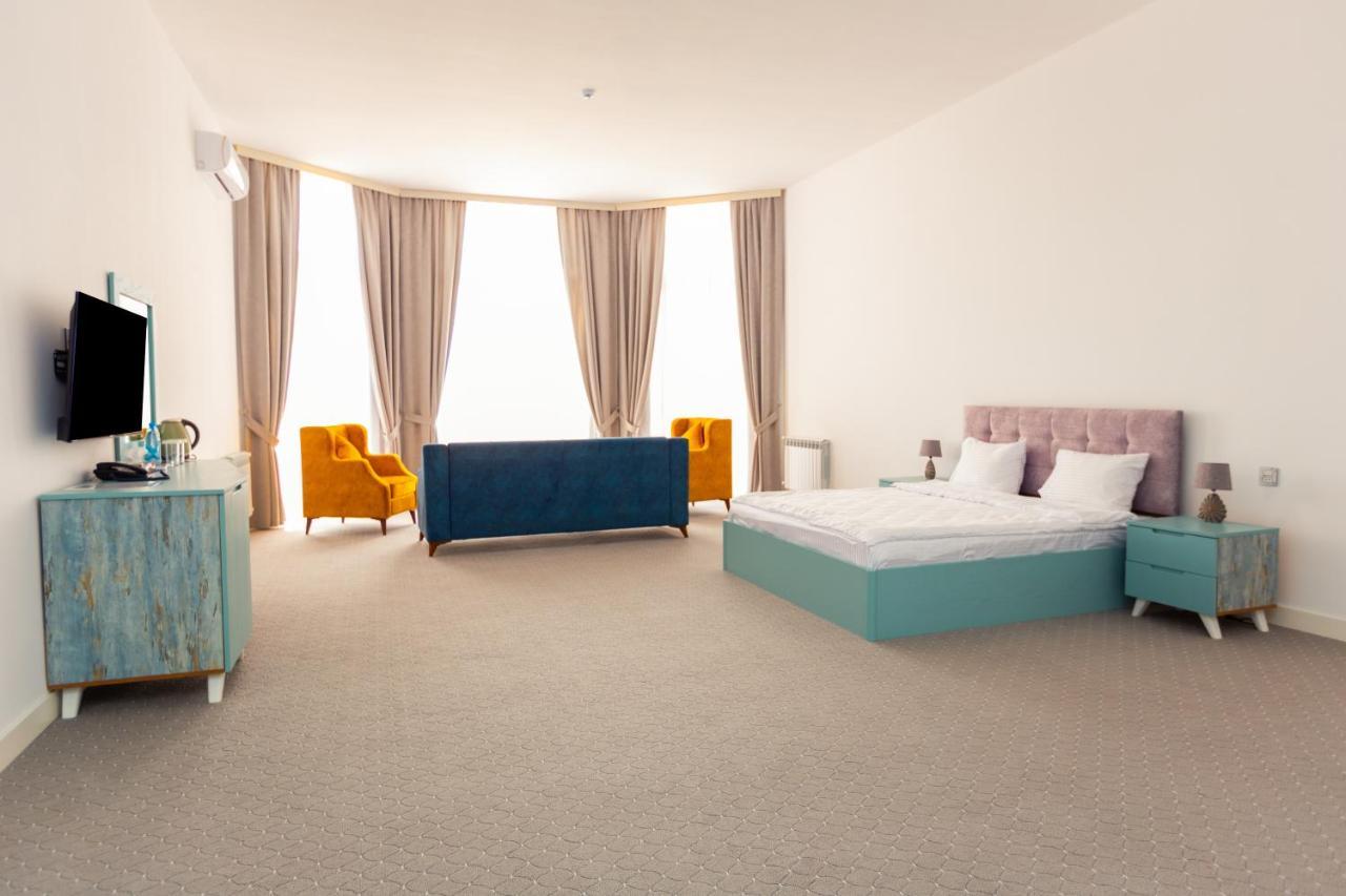 Maricel Astara Resort Hotel Ngoại thất bức ảnh