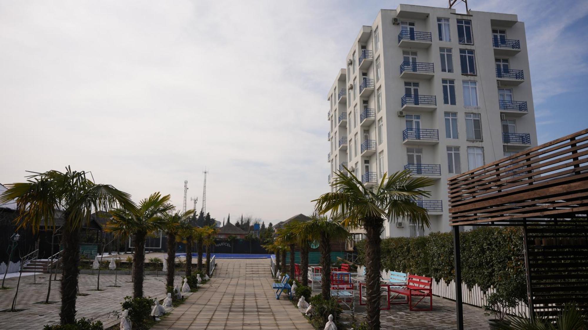 Maricel Astara Resort Hotel Ngoại thất bức ảnh